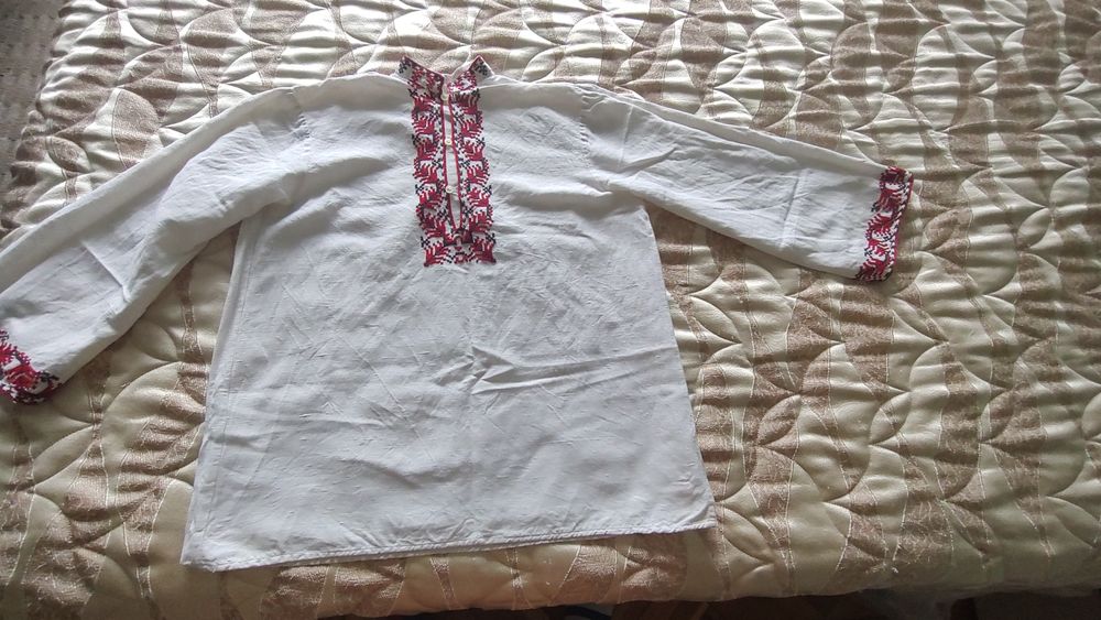 Дамска риза за народна носия