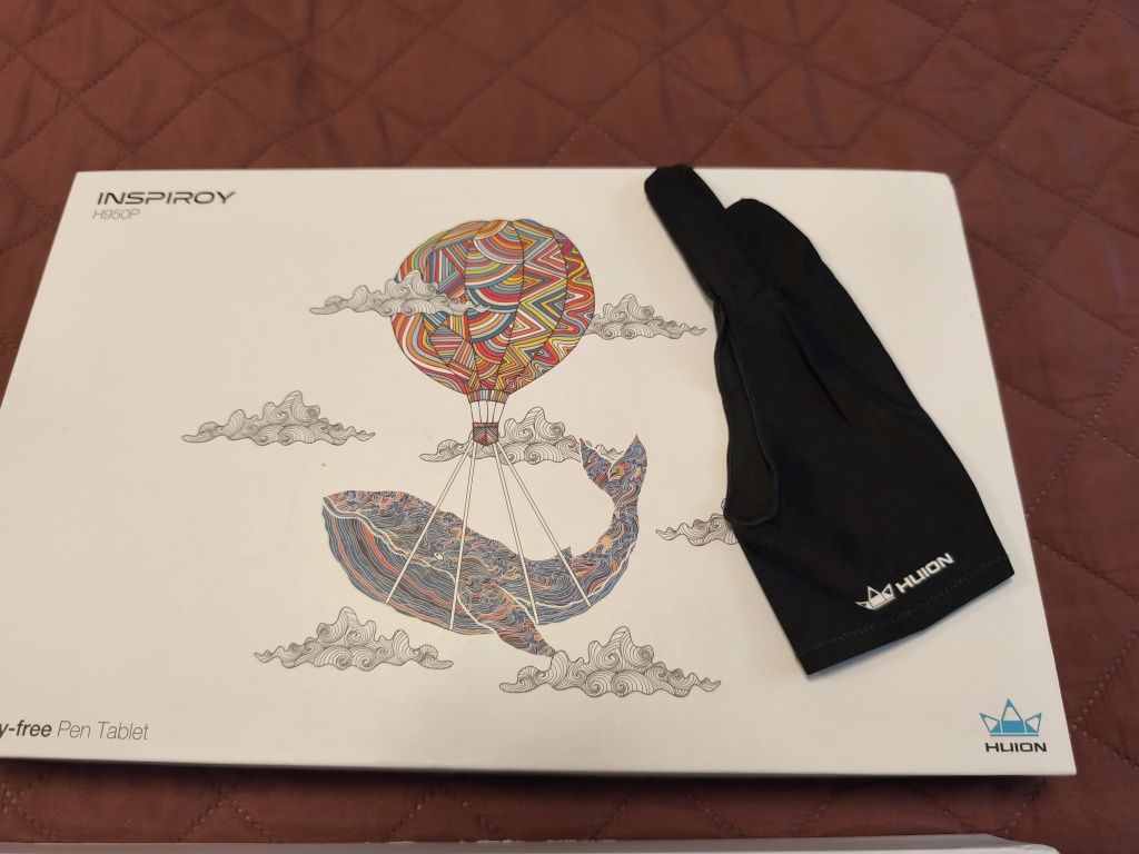 Tabletă grafică Huion Inspiroy H950P, ca nouă