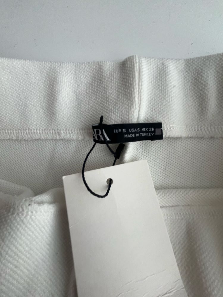 Дамски панталон ZARA рр S