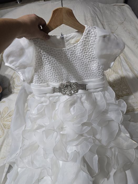 Продам детское платье