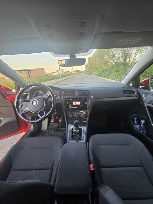 Wolkswagen  Golf 7 1.0 TSI