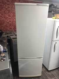 Холодильник Атлант вместительный  2 камеры