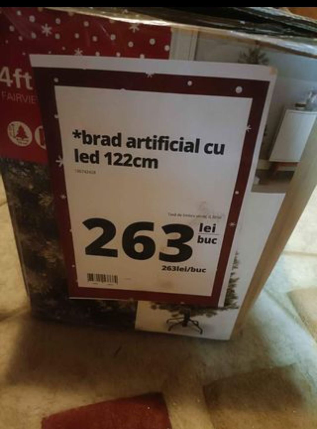 Vând brăduț artificial