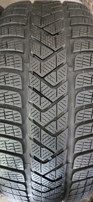 4 anvelope 235 35 19 pirelli winter sottozero3 2023 7mm