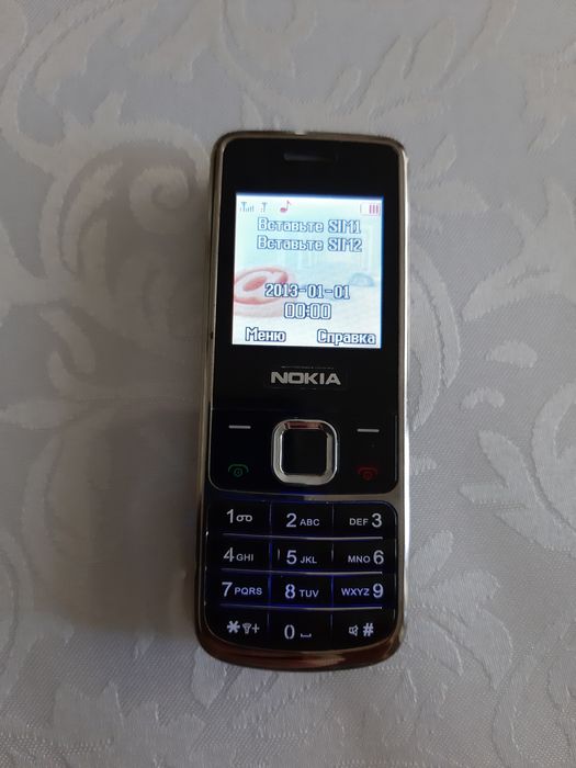Телефон Nokia 6700 mini