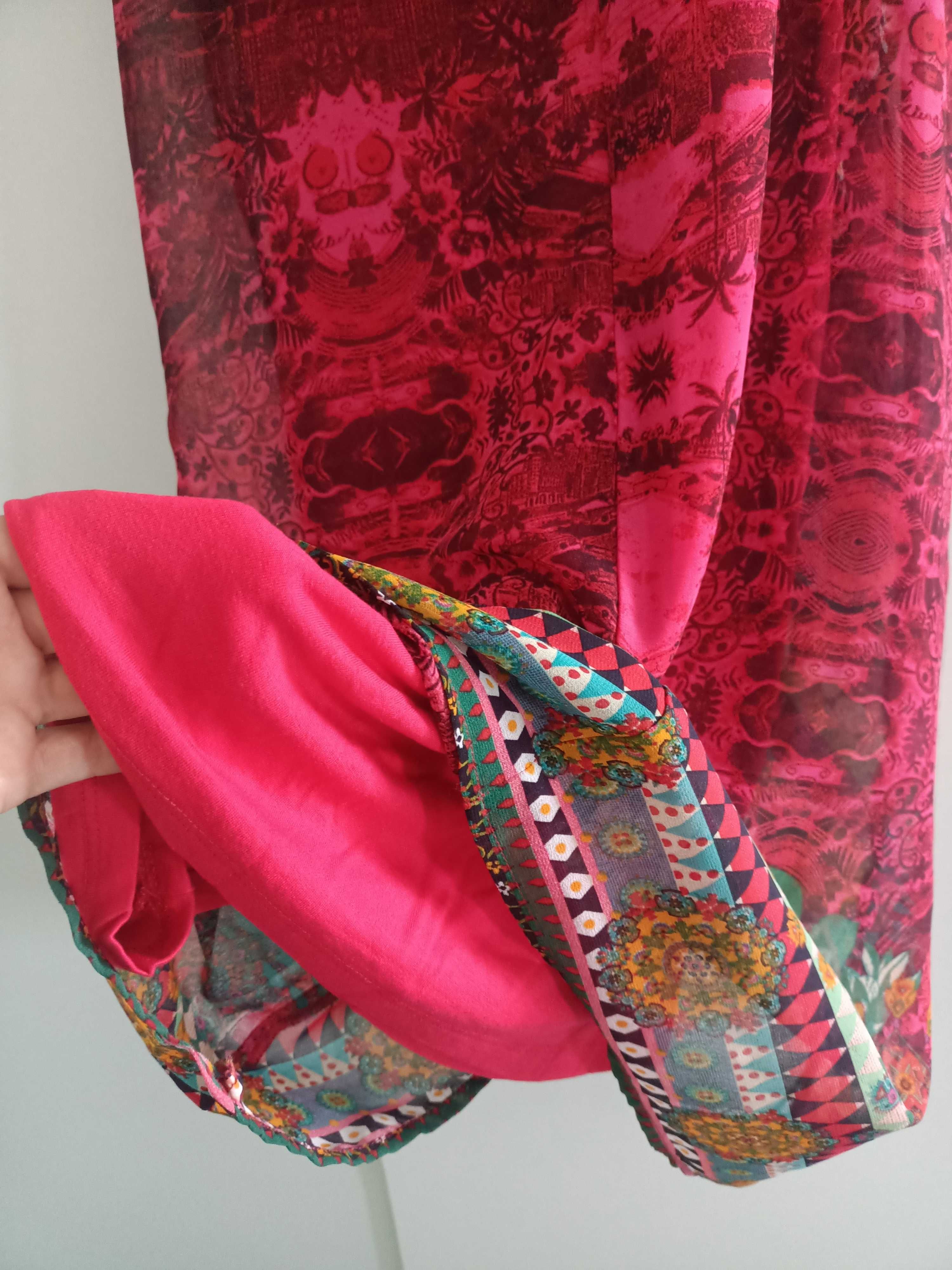 Rochie Desigual 38 elegantă și feminină