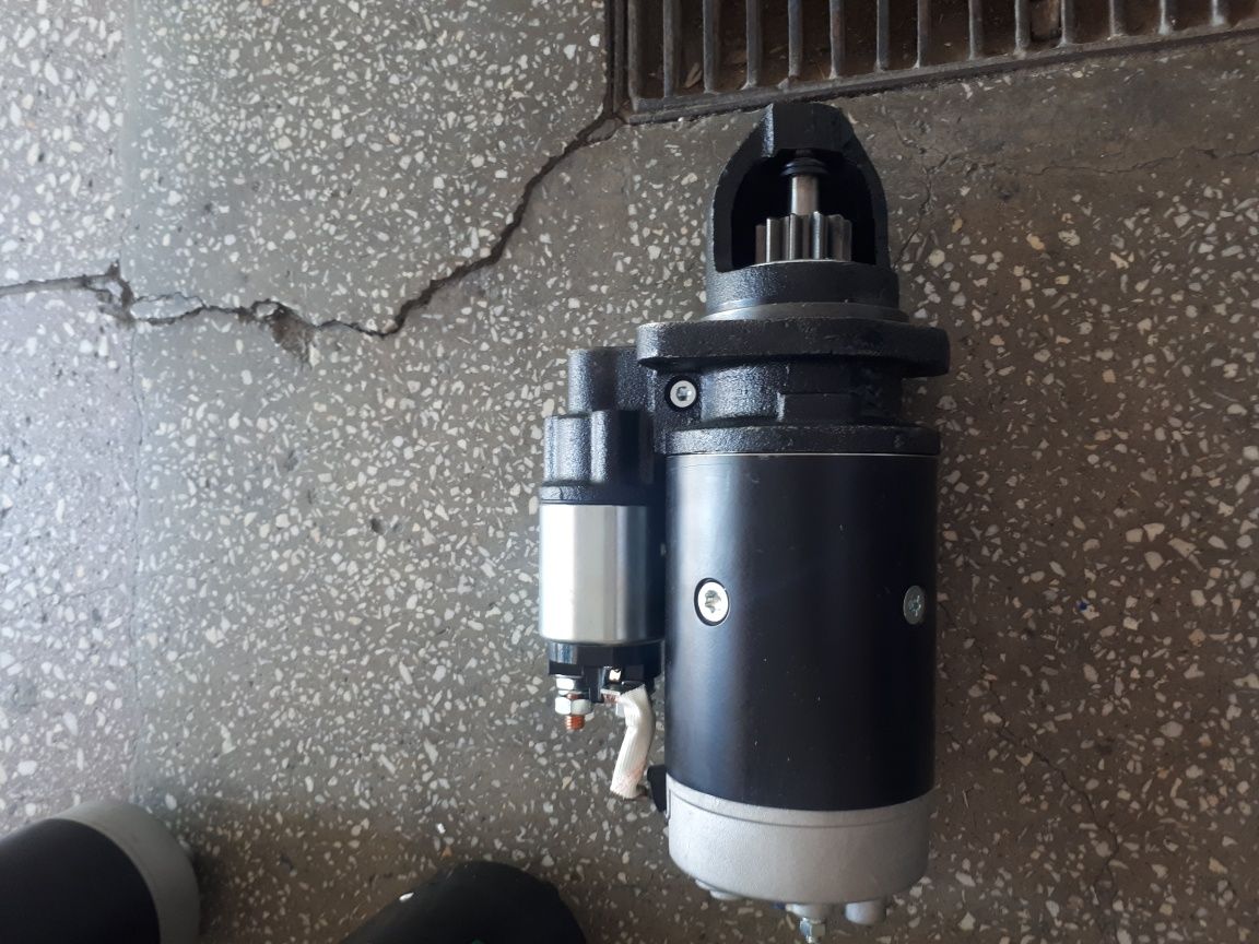 Electromotor nou combina CLAAS cu motor perkins in 6 cilindri