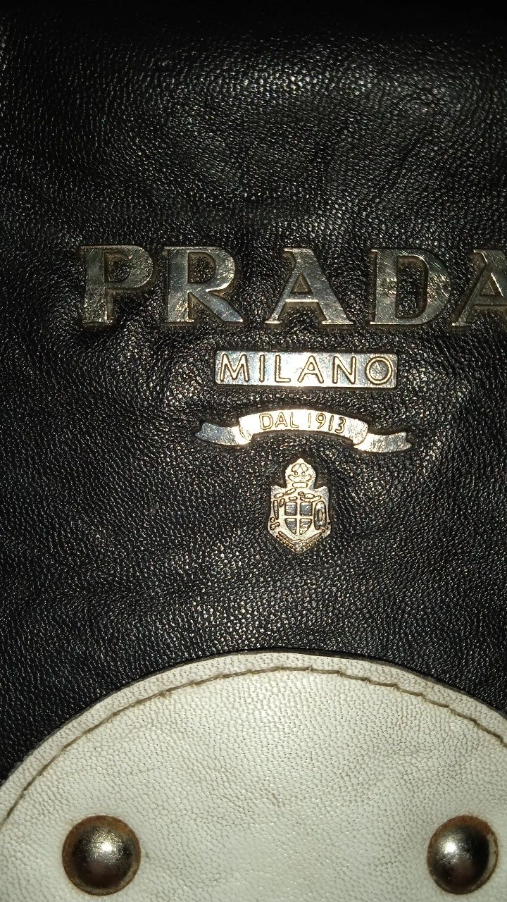 Geantă Prada din piele