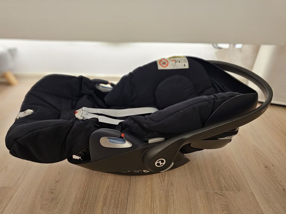 Scoica auto Cybex cloud Z I-size , pozitie de somn aproape orizontala