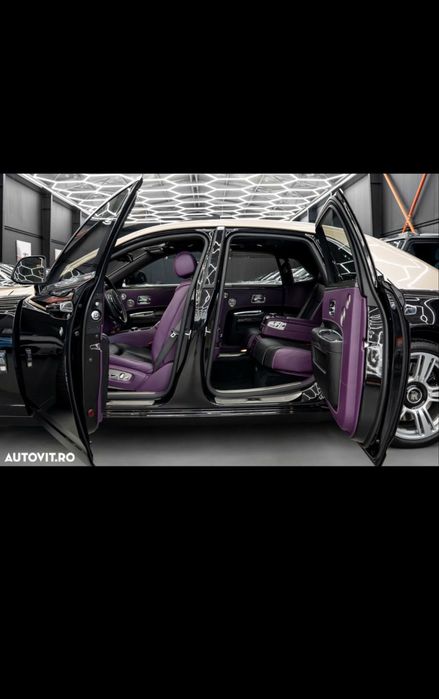 Rolls Royce Ghost 6.6L 612 Cp Black Badge