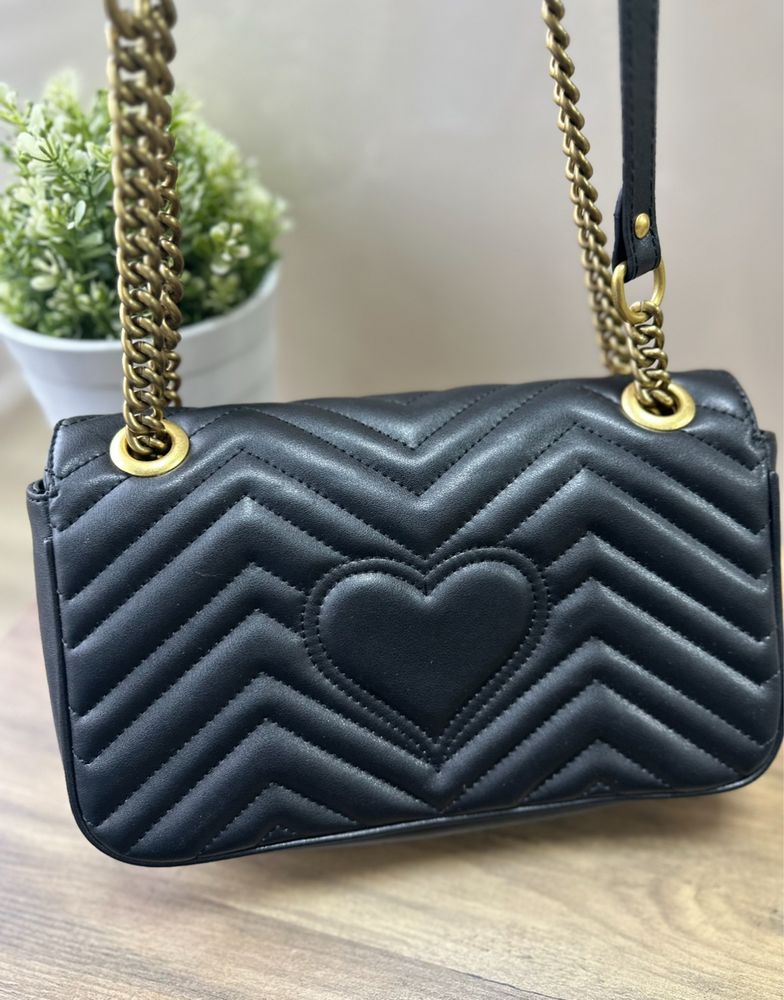 Чанта Gucci естествена кожа