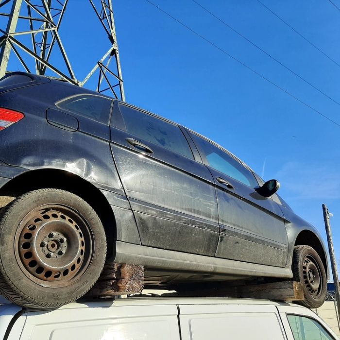 Mercedes B-classe 180 Dezmembram/Dezmembrez