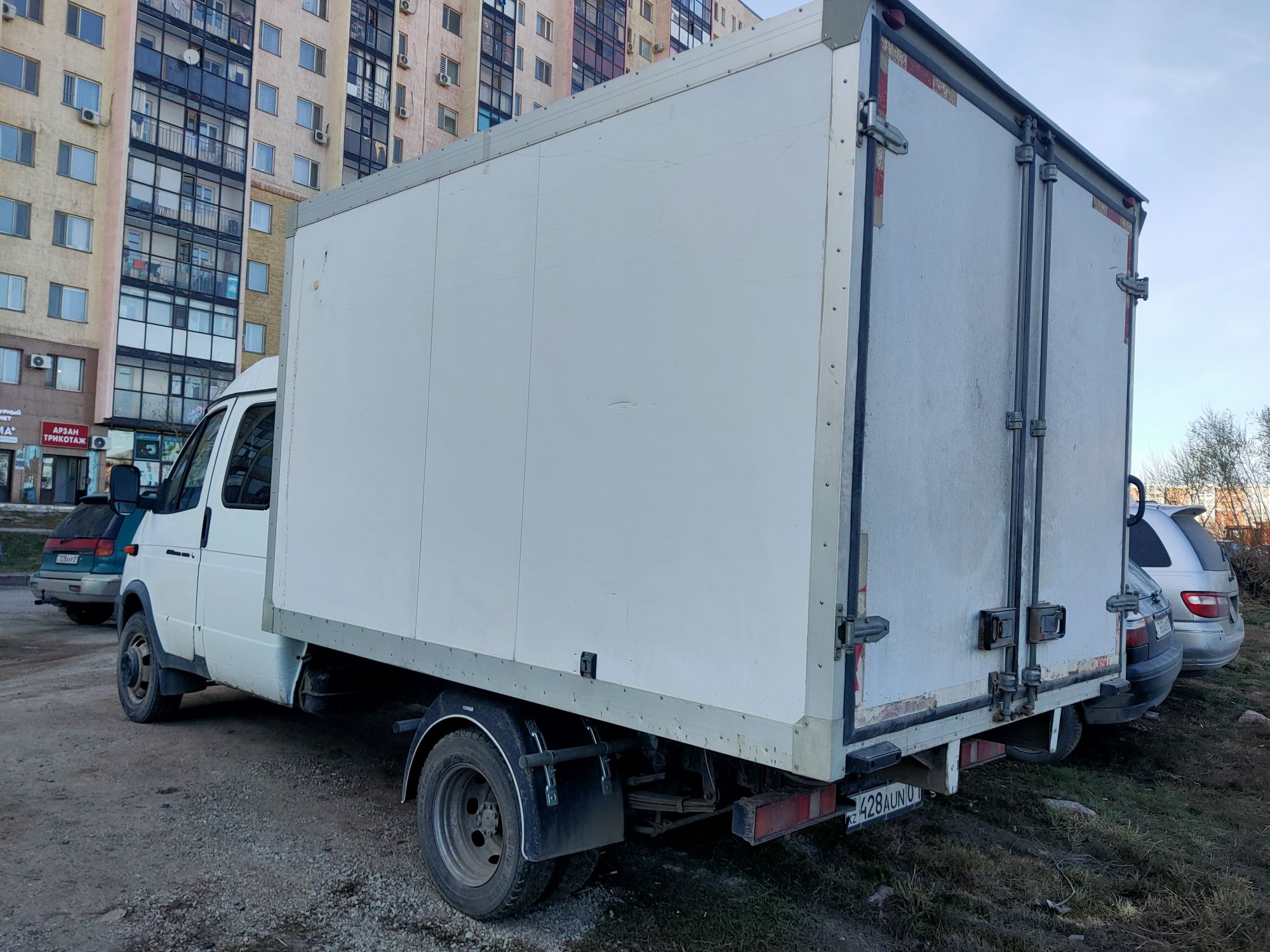 Продам термобудку с рефрижератором