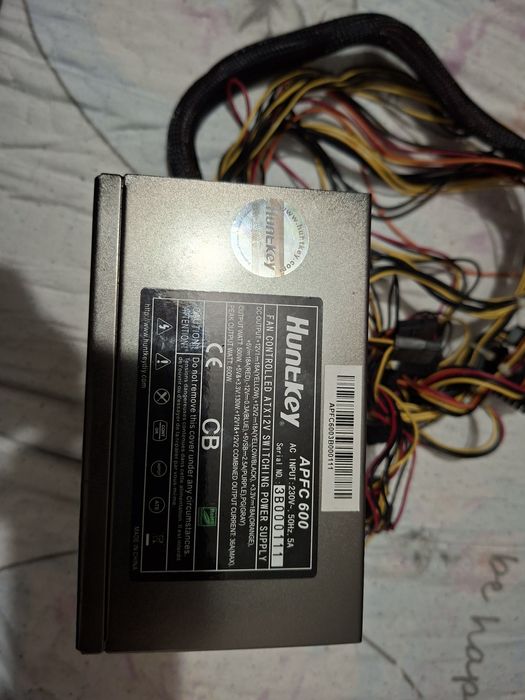 Блок питания Huntkey 600W