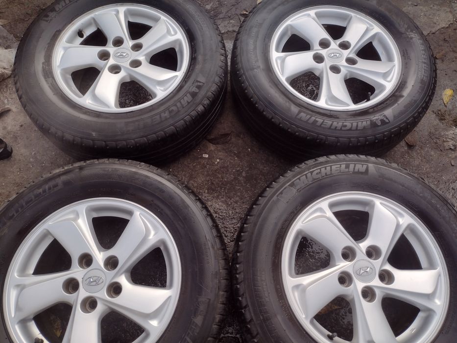 Оригинални 16-5х114.3 ЕТ45 6.5j Hyundai Tucson iX35