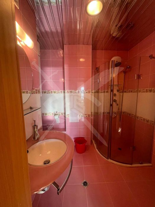 Продава се Тристаен апартамент в Варна, Бриз - 105 кв.м за 2667 €/кв.м - Снимка #8