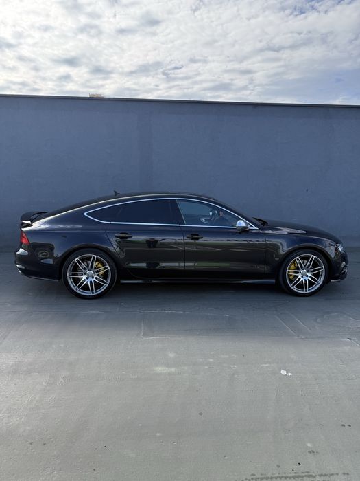 AUDI A7 3XS-LINE/Istoric /Proprietar