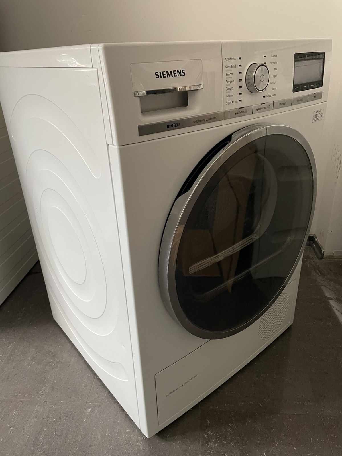 Сушилня Siemens IQ 800 A+++ 9 кг