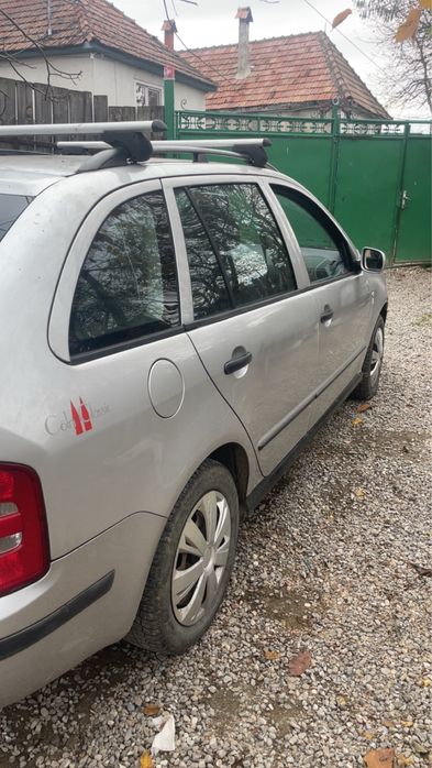 Vand scokda fabia 1.4 benzina