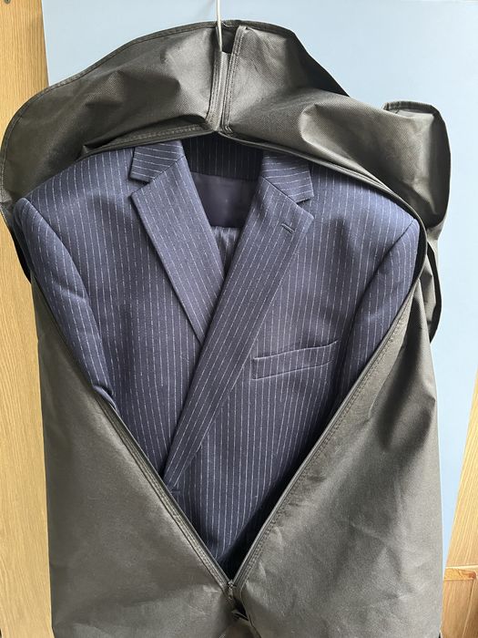 Продам  костюм