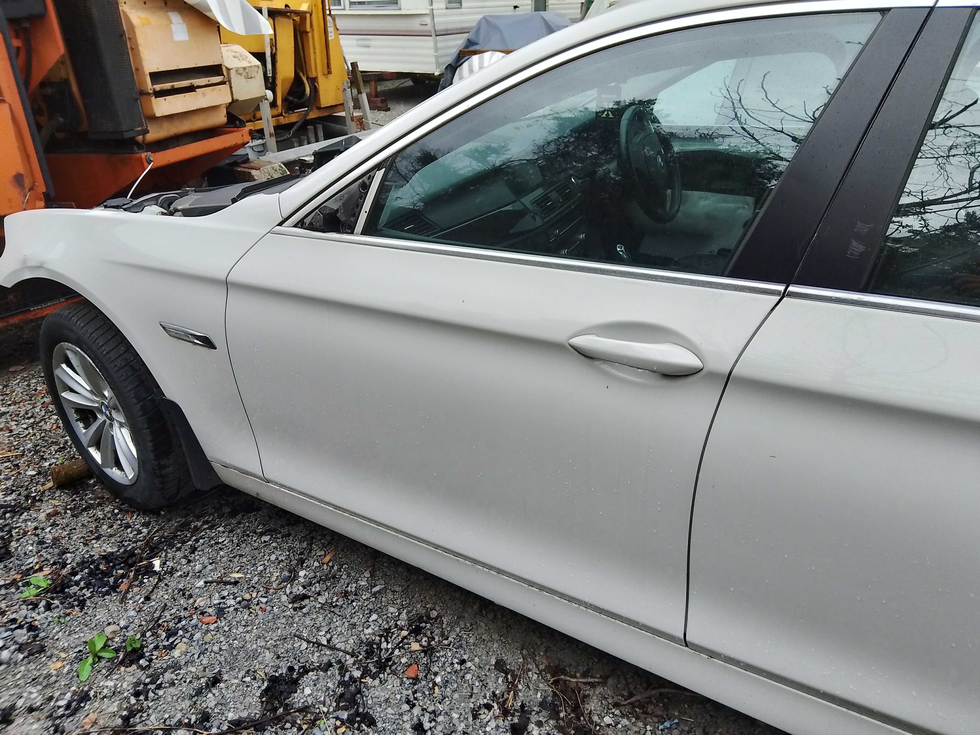 BMW 520 2011 година F10 184 к.с. на части