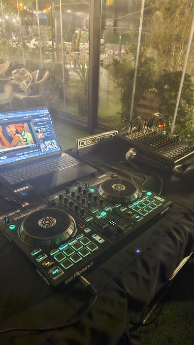 Sonorizare, Lumini, DJ și Efecte pentru Evenimente, majorate etc