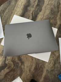 MacBook  Air Retina 13 Silver