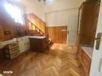 Vand casa in Cornisa singur in curte (5 min UMFST)