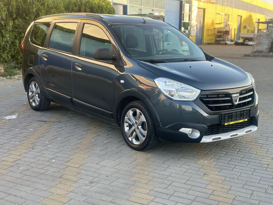 Vand Dacia Lodgy Stepway 2016,5 locuri,navi,ac,1.2 benzina 4 pistoane,