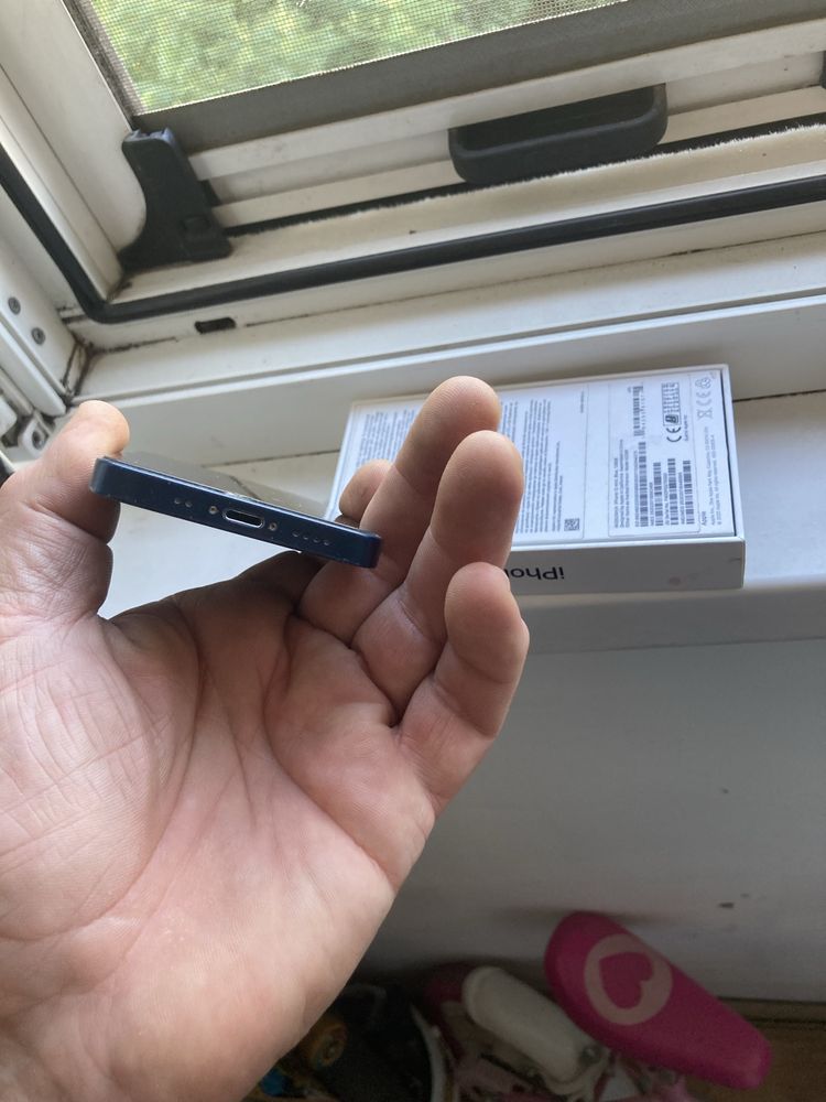 Iphone 12 Mini.