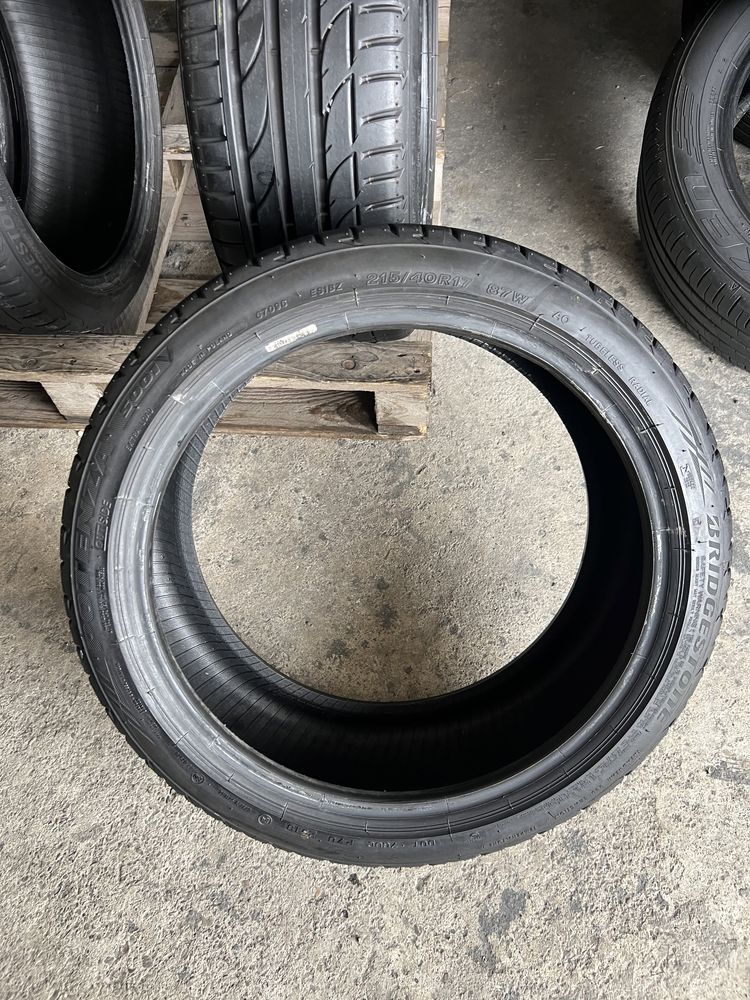 2 anvelope de vara 215/40/17 Bridgestone 7-7.5 mm!