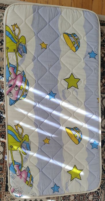 Детска кошара и матрак за нея