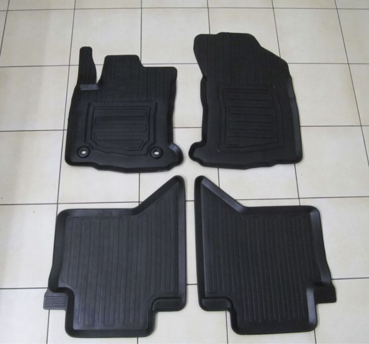 Полики хайлюкс оригинал