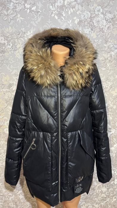 Черная куртка теплая