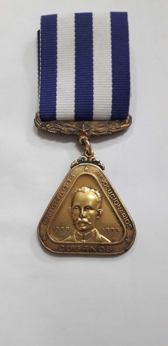 Medalie vechea , revoluționară Cuba.