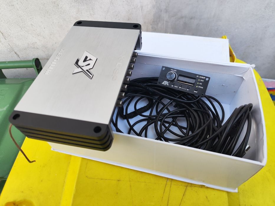 DSP auto ESX Xenium XDSP