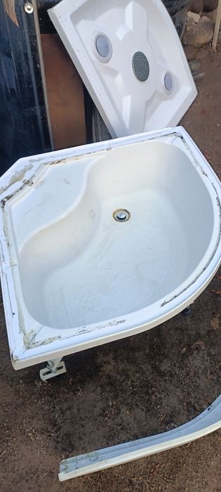 Поддон для душкабинки дешево