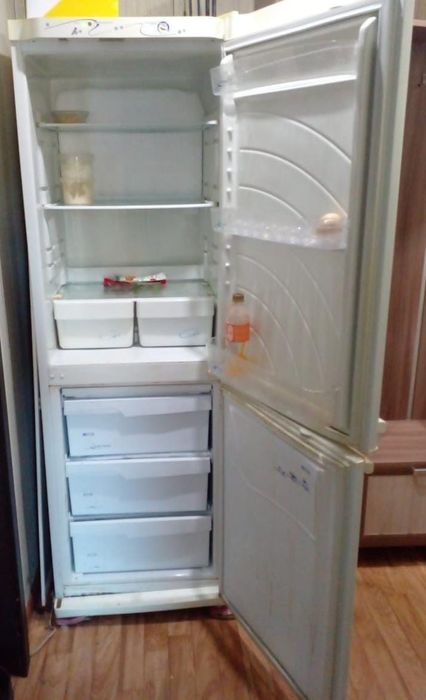 Продается холодильник
