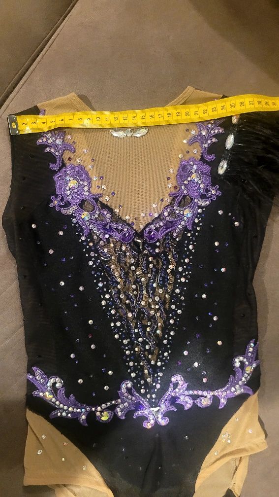 Costum gimnastica ritmica