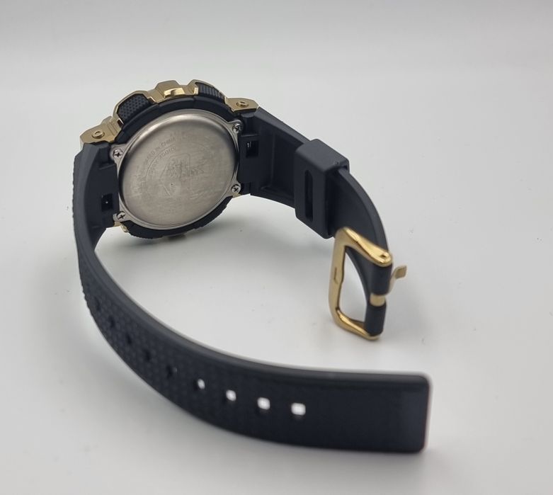 Amanet F28: Ceas G Shock GM 110 G