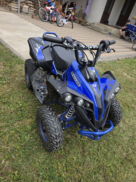 Vând ATV 50 cc stare f bună