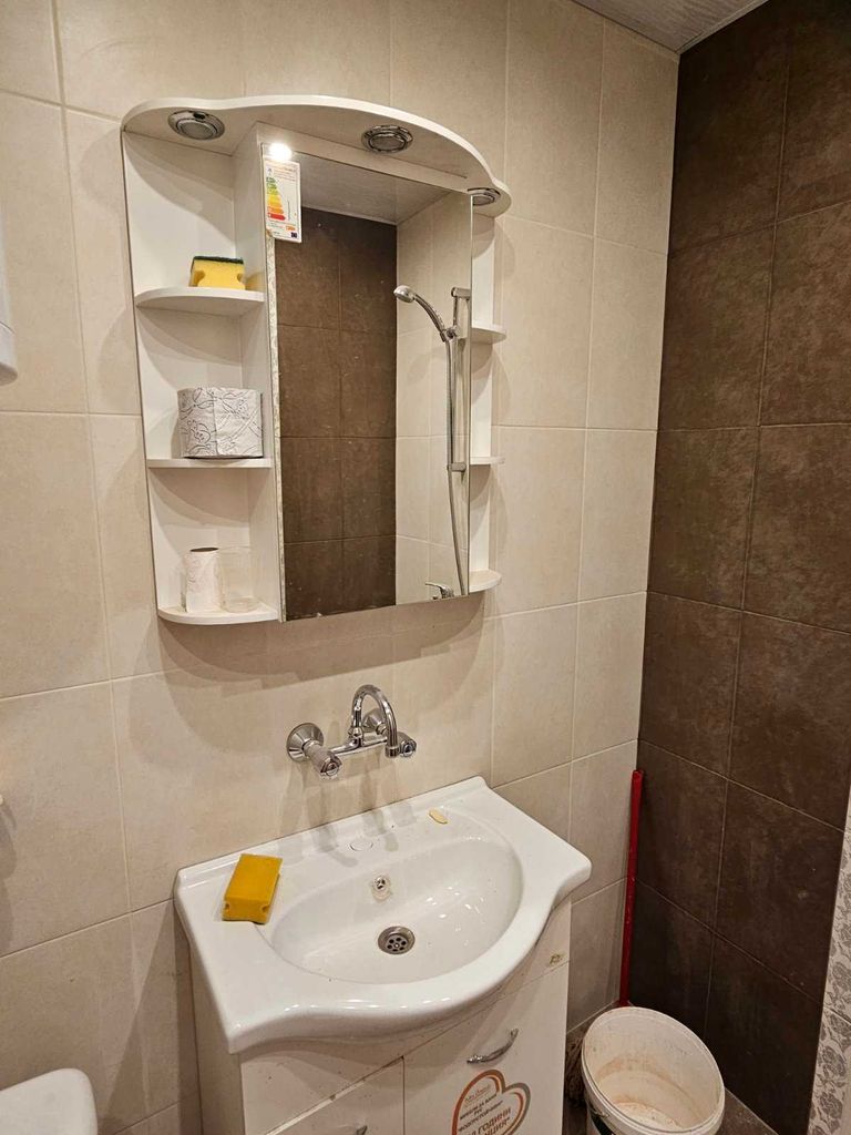 Продава се Двустаен апартамент в Кюстендил, Запад - 66 кв.м за 1038 €/кв.м - Снимка #15