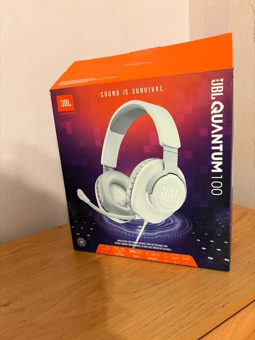 Слушалки JBL Quantum 100 с микрофон, бели