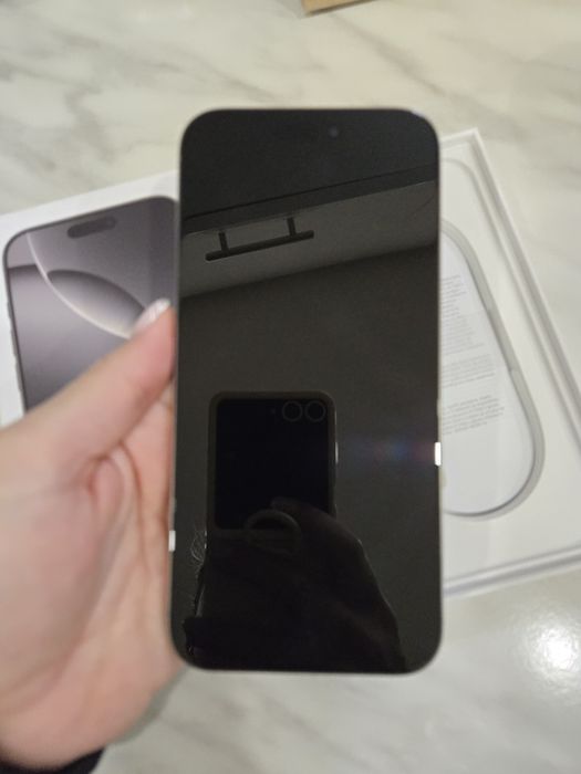 Apple 16 Pro Max 256GB