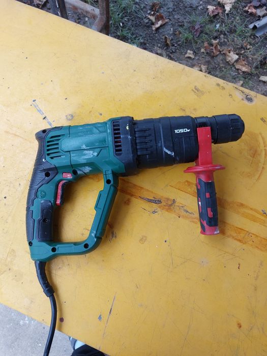 Ciocan rotopercutor 1050W