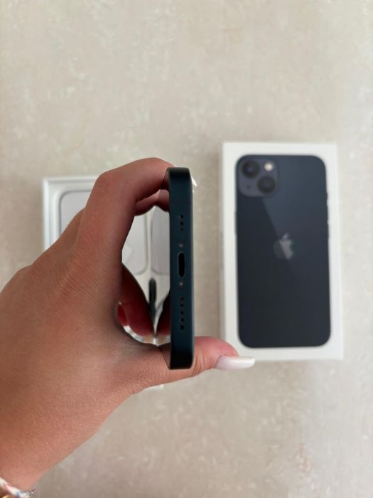 IPhone 13 midnight, 128 gb Full set 86 % baterie