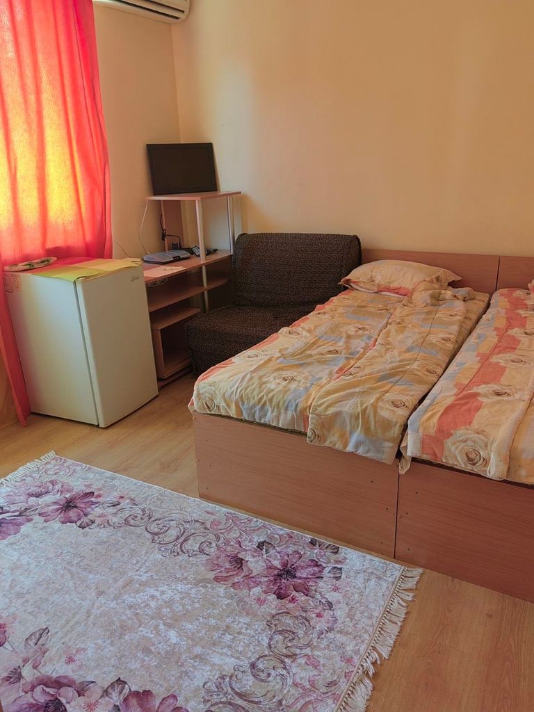 Дава се под наем  в к.к. Слънчев бряг - 33 кв.м за 306 € - Снимка #2