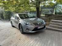 toyota avensis 2013 facelift sau schimb miniexcavator