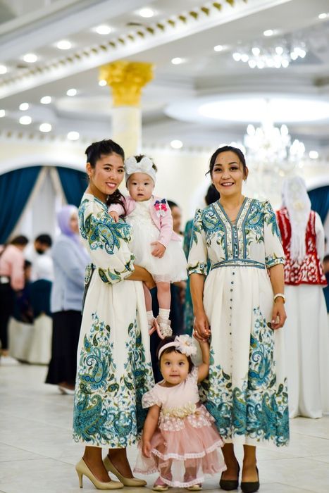 Көйлек сатылады!