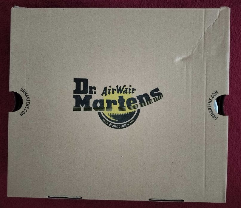 Vând sandale damă Dr. Martens, nr. 39